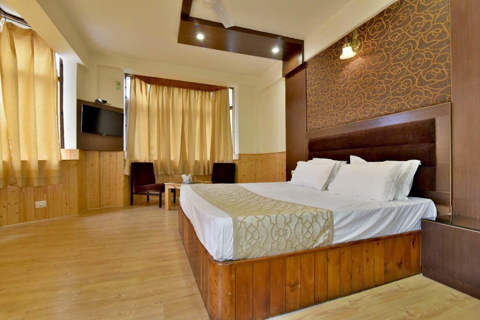 Hotel Devlok Manāli Exterior foto