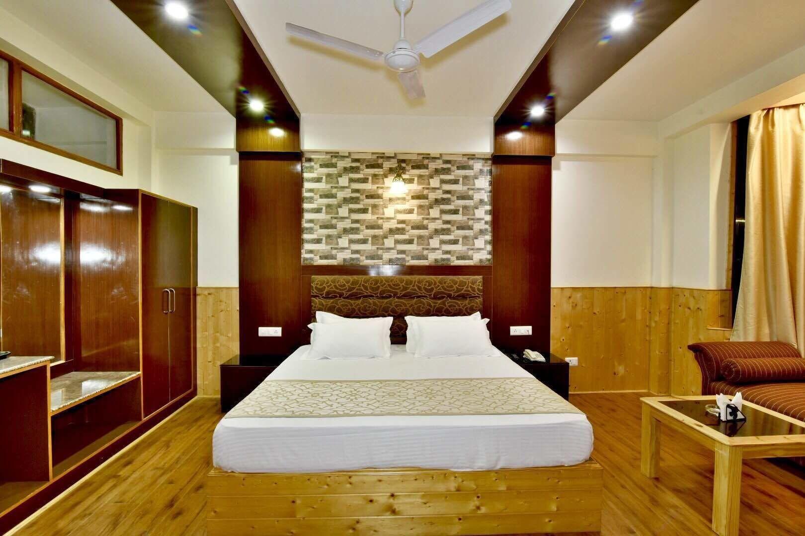 Hotel Devlok Manāli Exterior foto